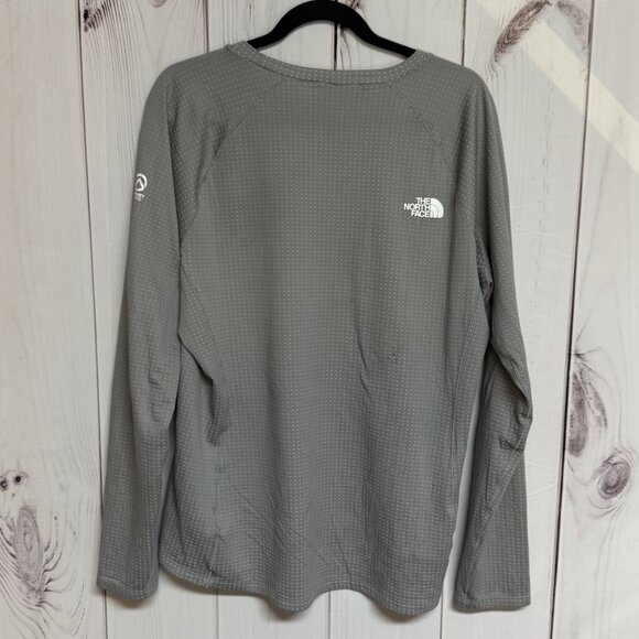 The North Face Men’s XL Summit Series Pro 120 Thermal Crew – Light Gray - Picture 3 of 12